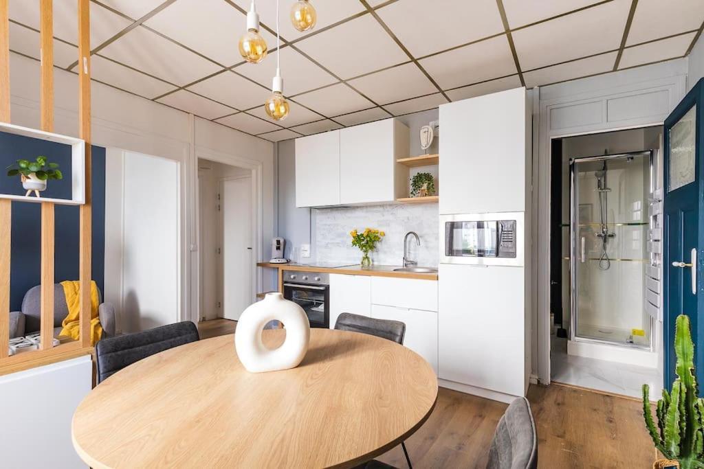 Appartement Cozy En Face De La Gare - Saint-Brieuc Exterior photo